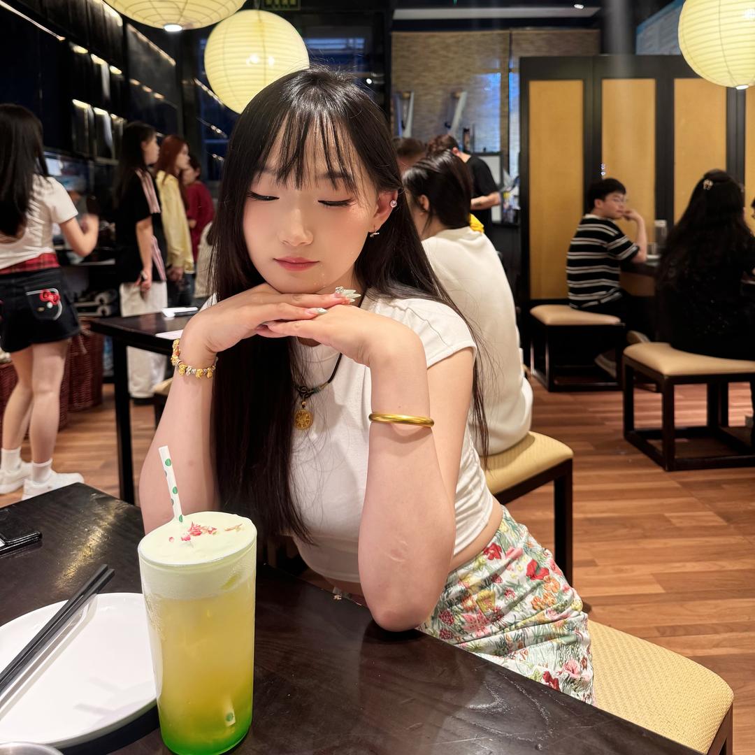 小蕾佩琪🎀