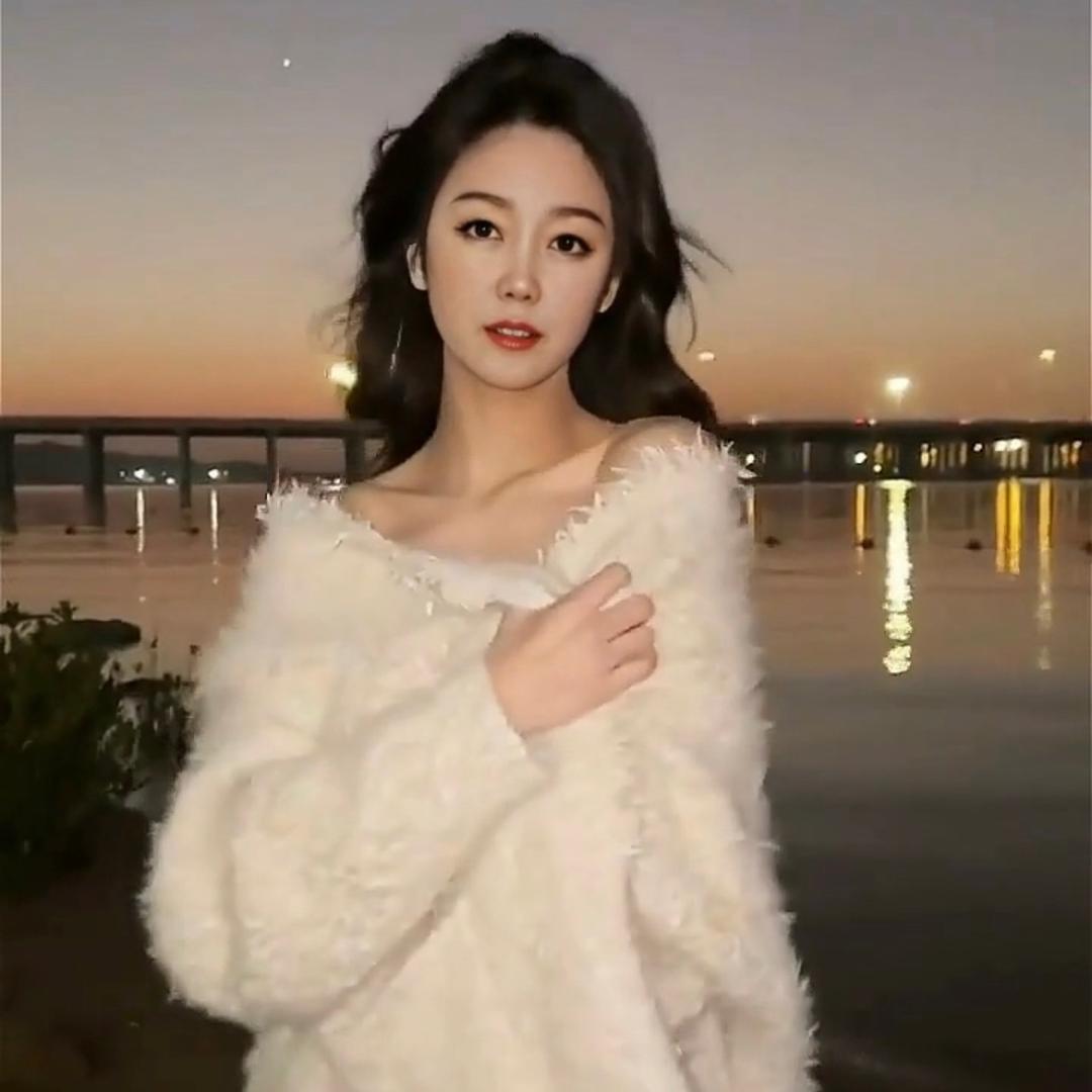 蜜桃苏打水