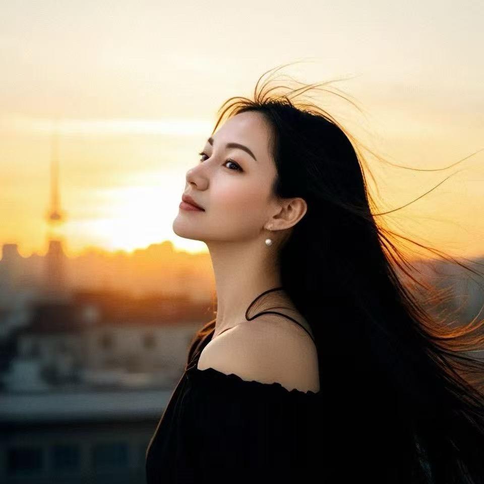 UU吖🦋^_^