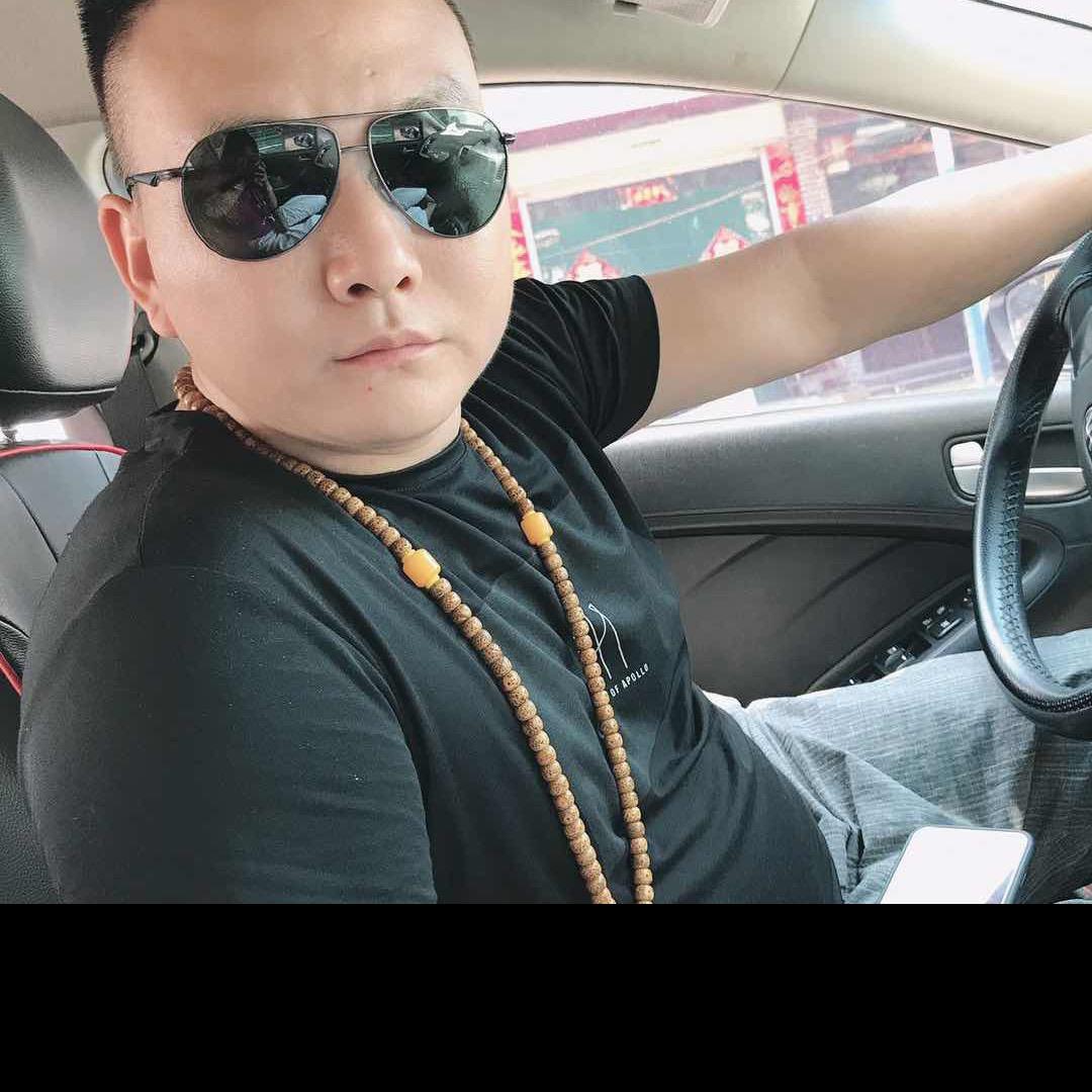 灌饼哥、