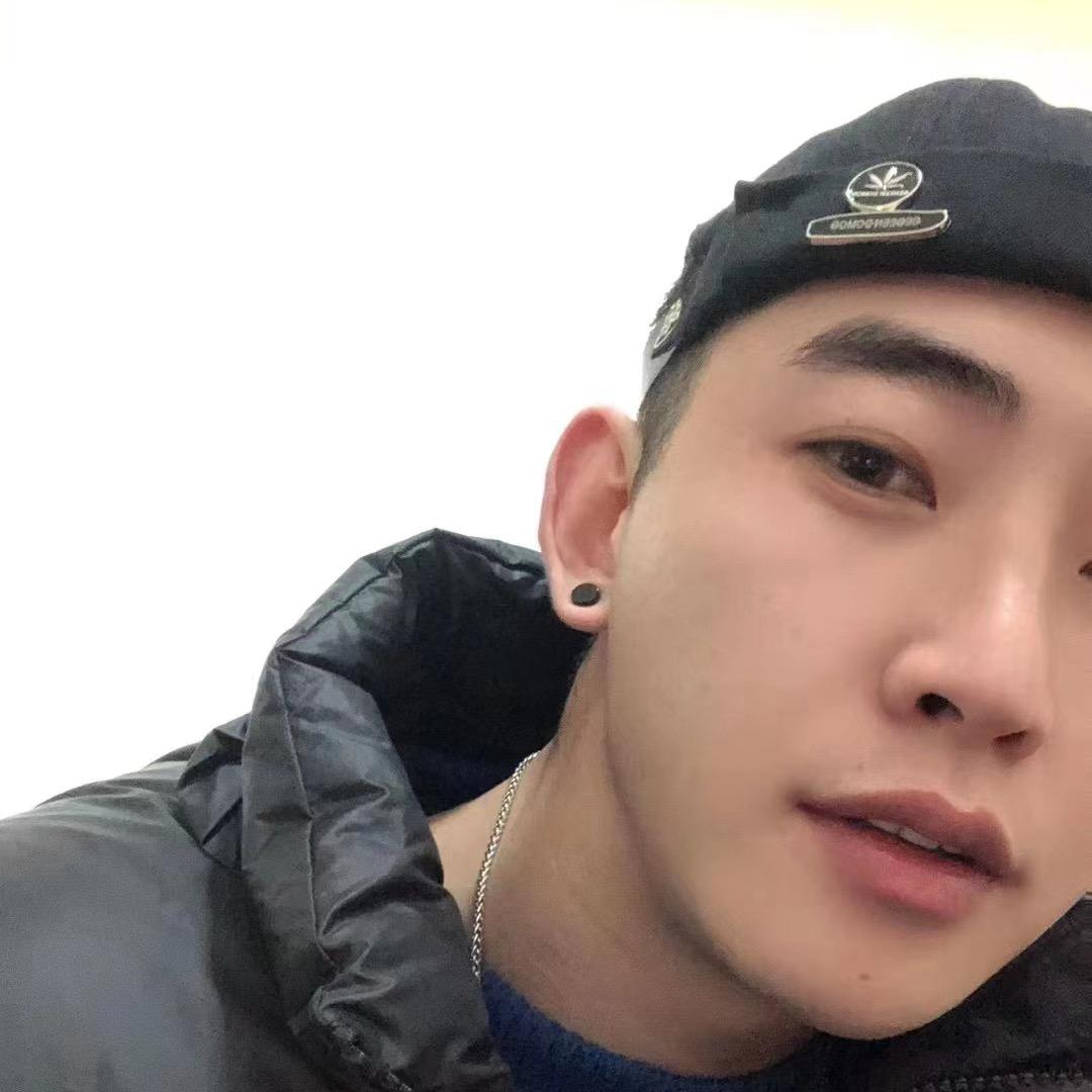 阿乐女装卫衣