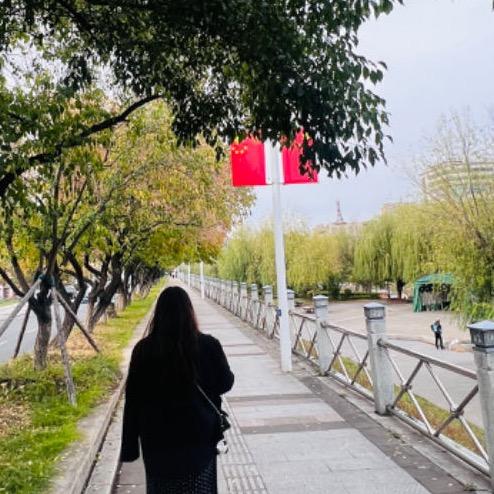 吃口柠檬吧（装修中）