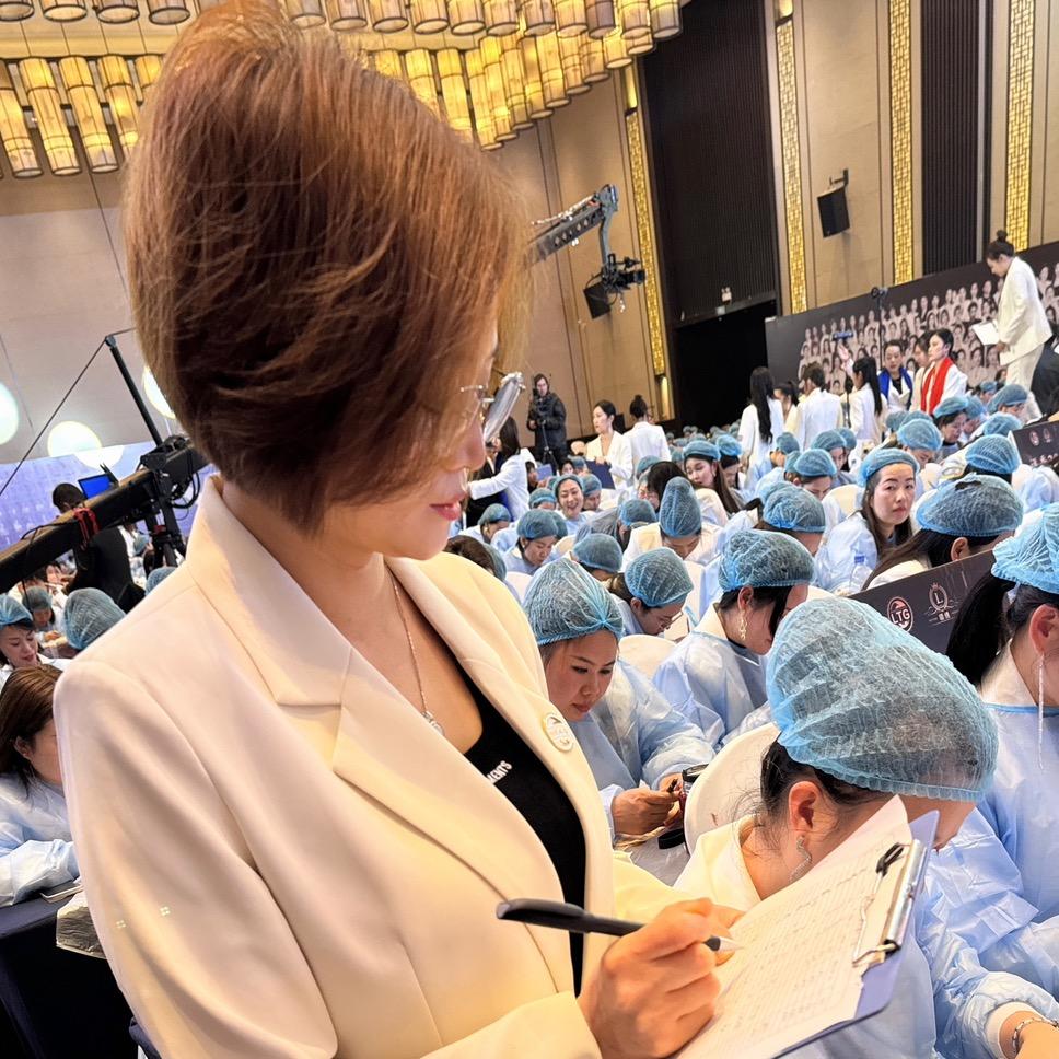 薇薇  美学设计  招学员