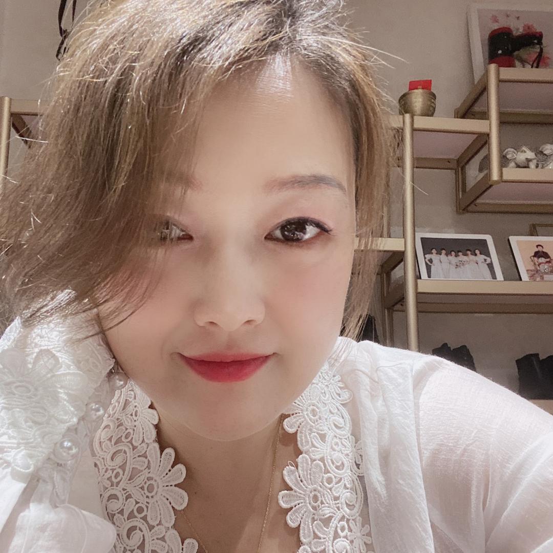 璞:未经雕琢的玉