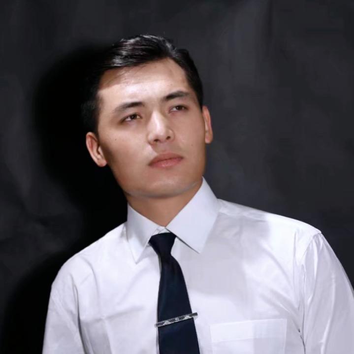 HUXKIRAN（本人）