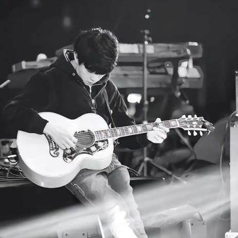 ㅤㅤㅤㅤㅤㅤㅤ⁥ㅤ