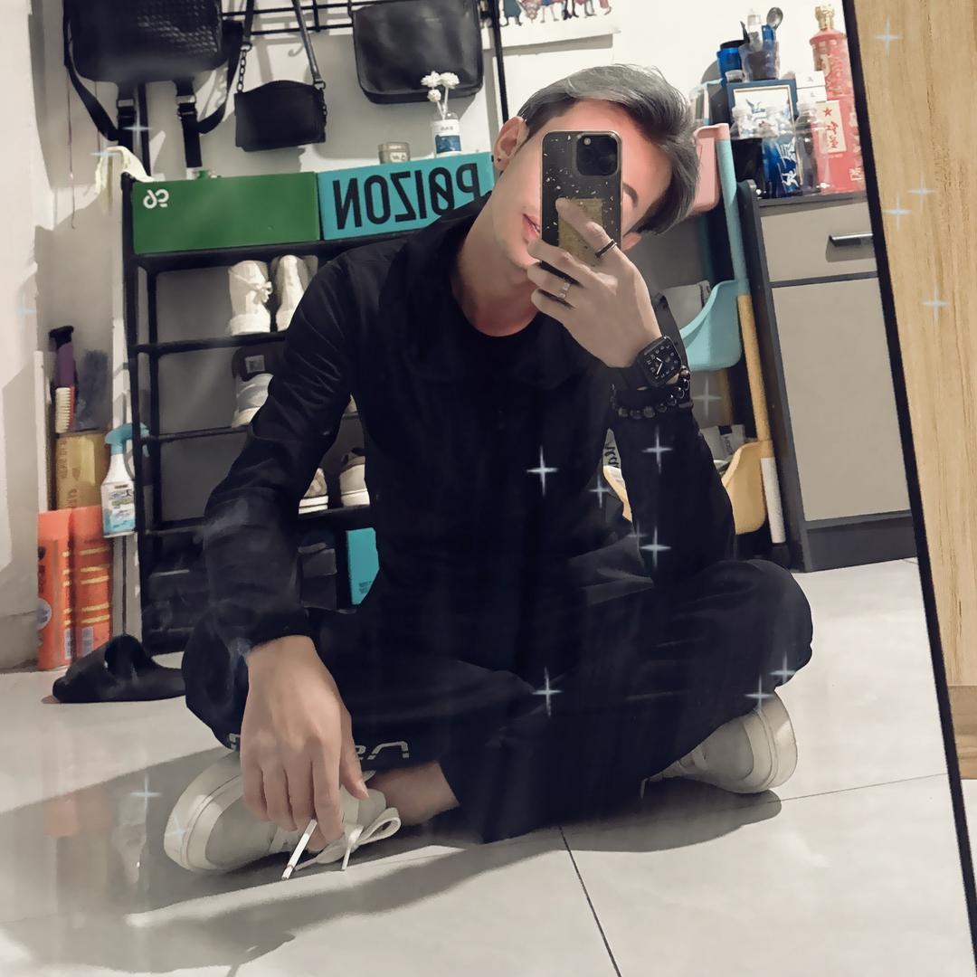 🌙月亮三岁.