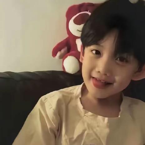 小王%