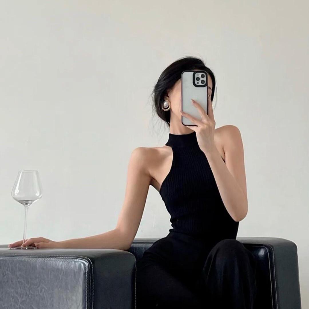 淡忘（穿搭在橱窗)