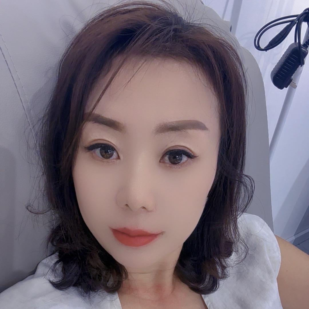 爱鑫怡