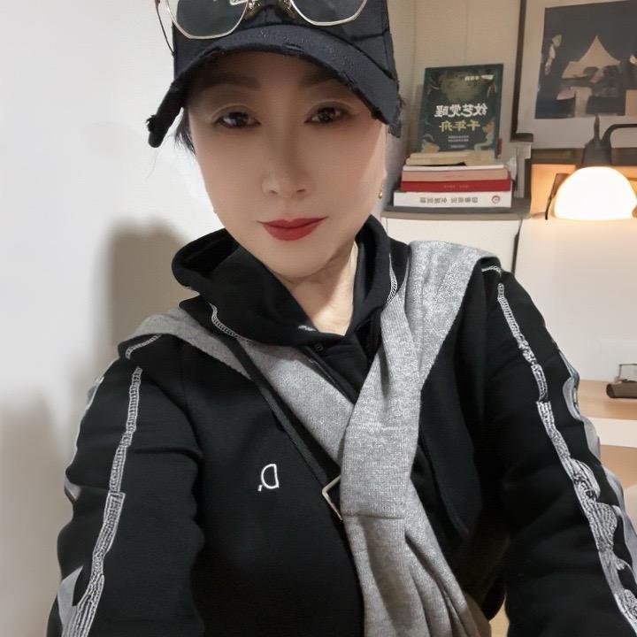A.Li丽