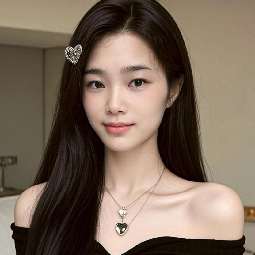 美芽吃吃