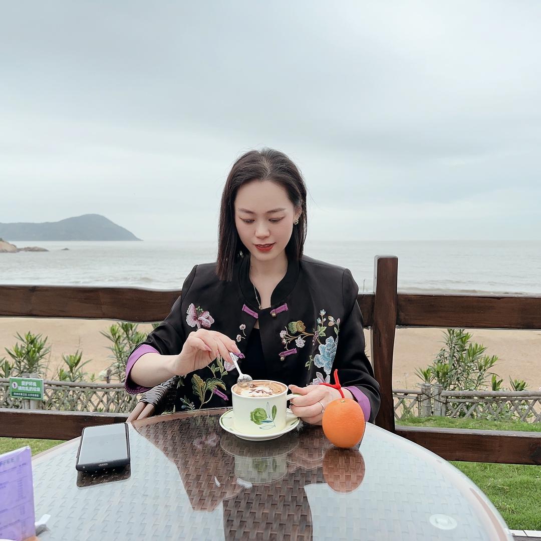 琳琳姐（琰育）
