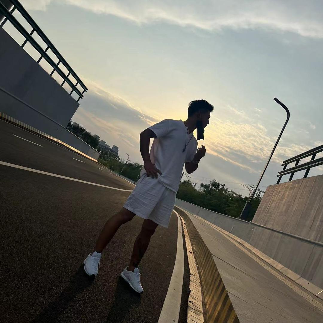 董-聚财💰
