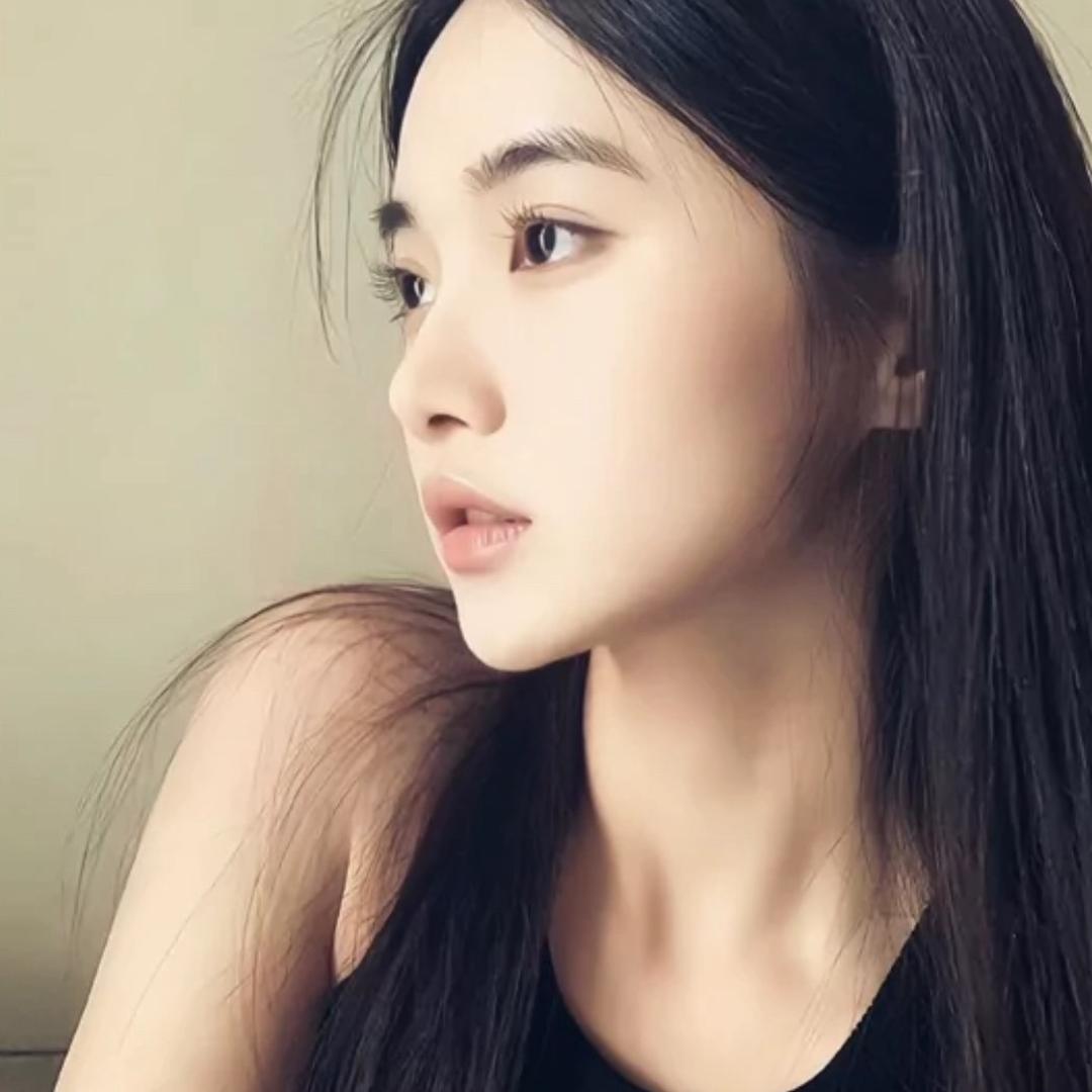 不爱吃香菜.