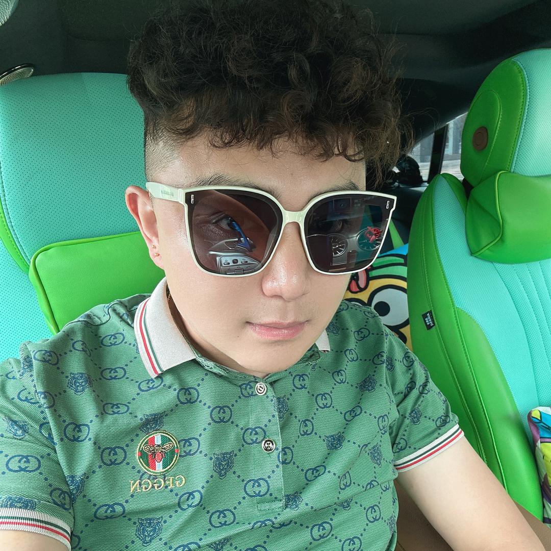 DOLANTIN 💋💋💋