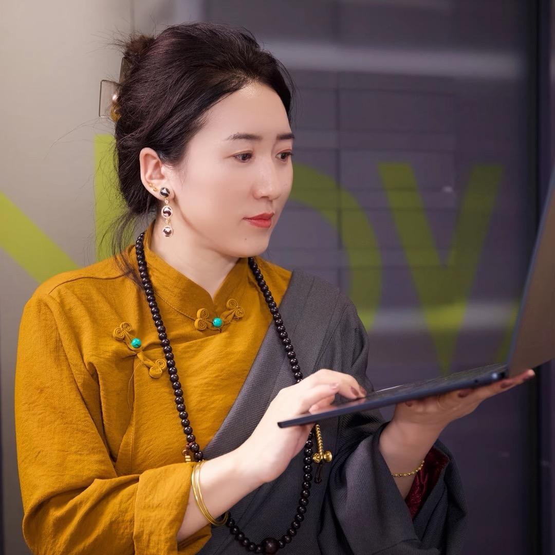 若尔盖姑娘