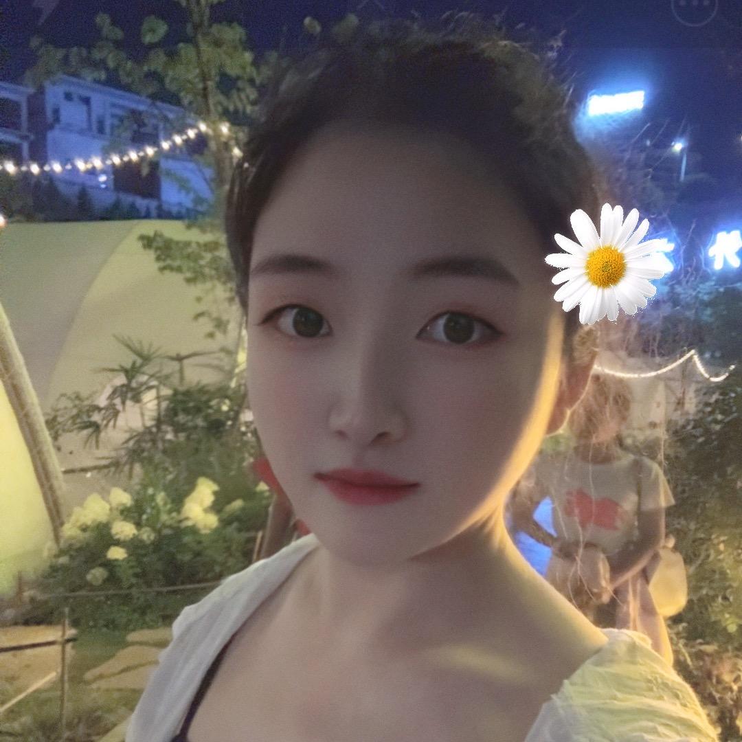 @💗᭄余生ᝰᩚ随心ꦿ: এ᭄浅笑不语