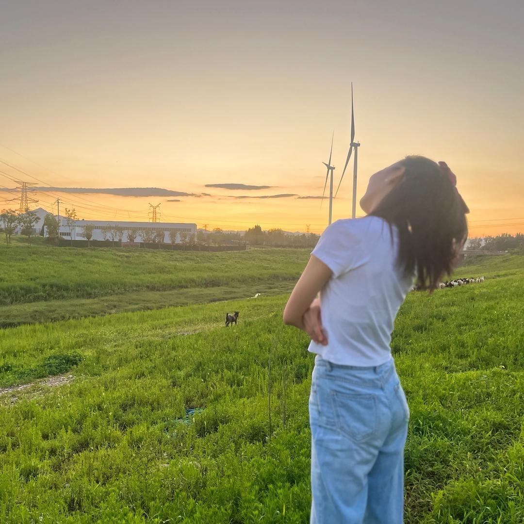 偶然遇到世界上的另一个齐齐