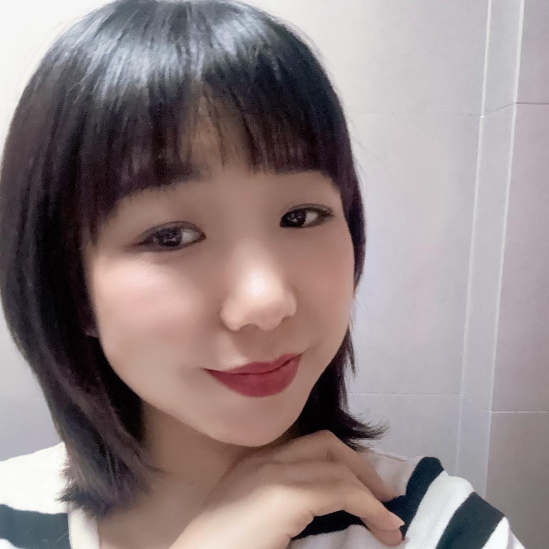 吴痛霓虹