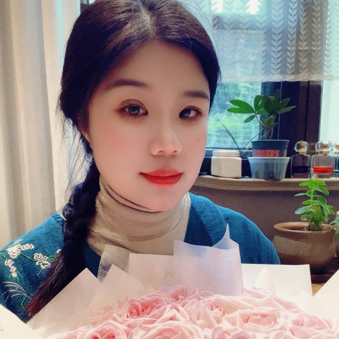 爱雅（围巾定制）