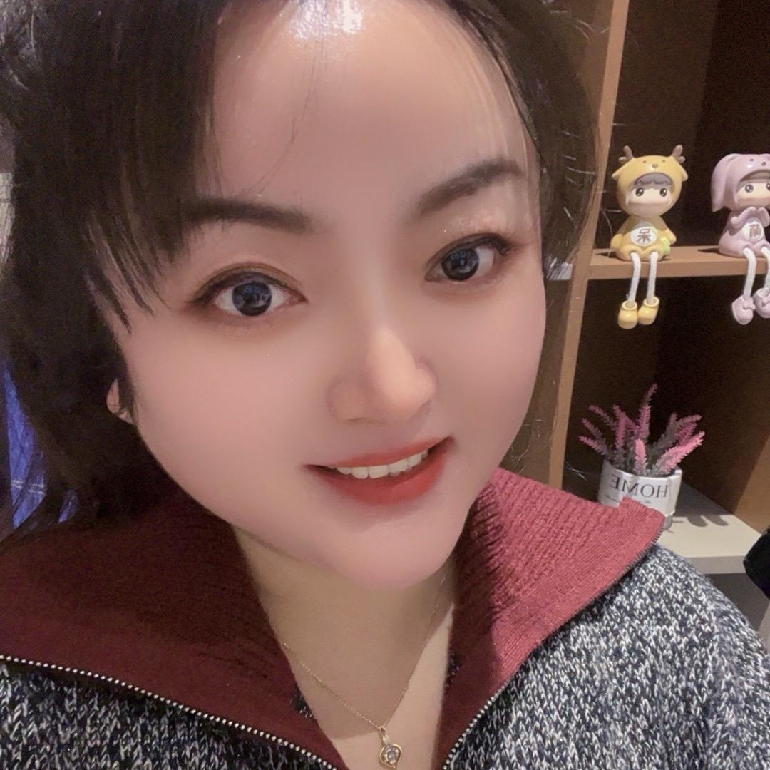 济宁润桐皮肤管理天花板~李洋