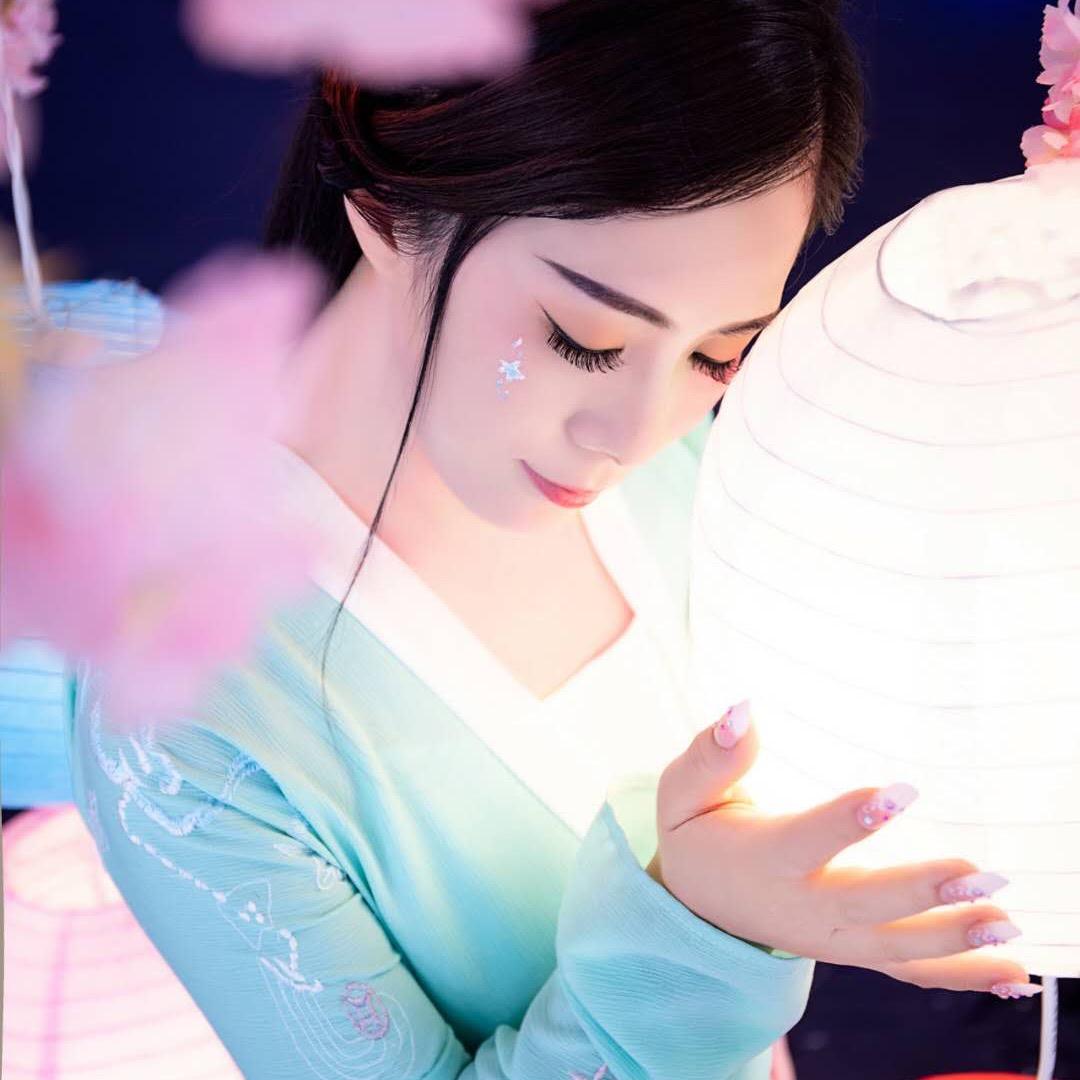 紫眸冰情🍃