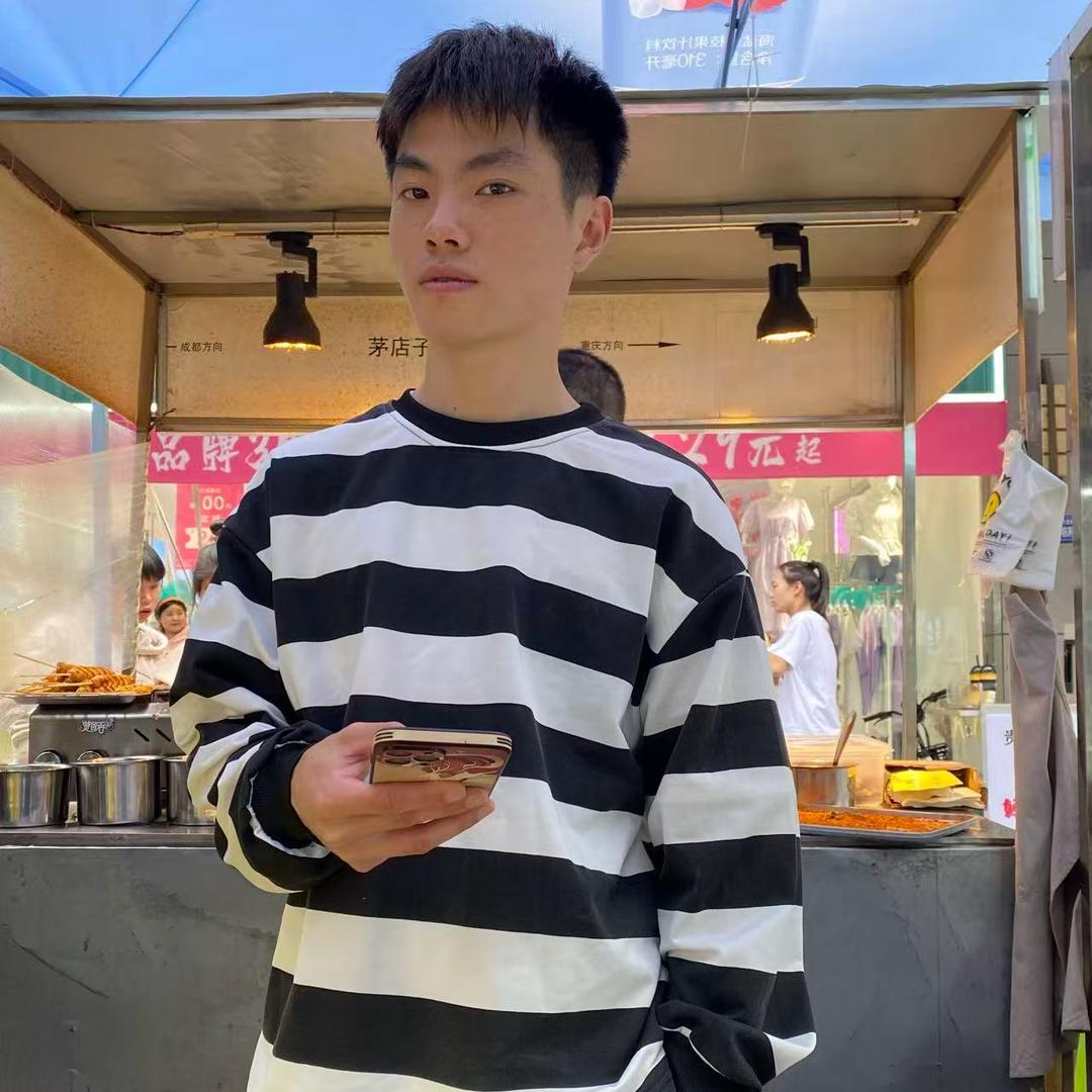 鱿鱼小蔡