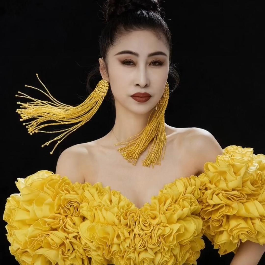东辉姐