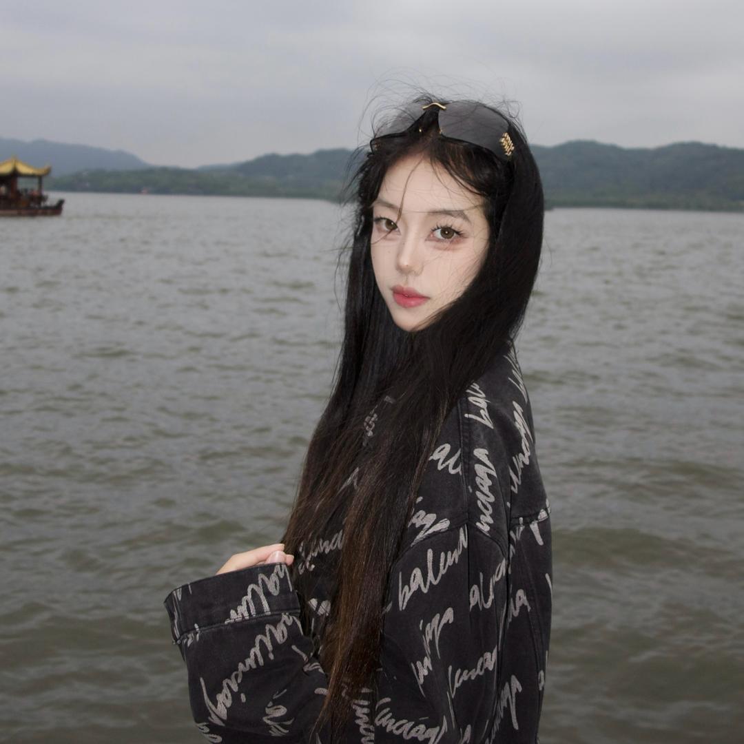 小w.