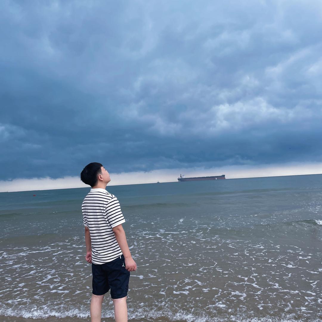 纵是情长，不抵时光