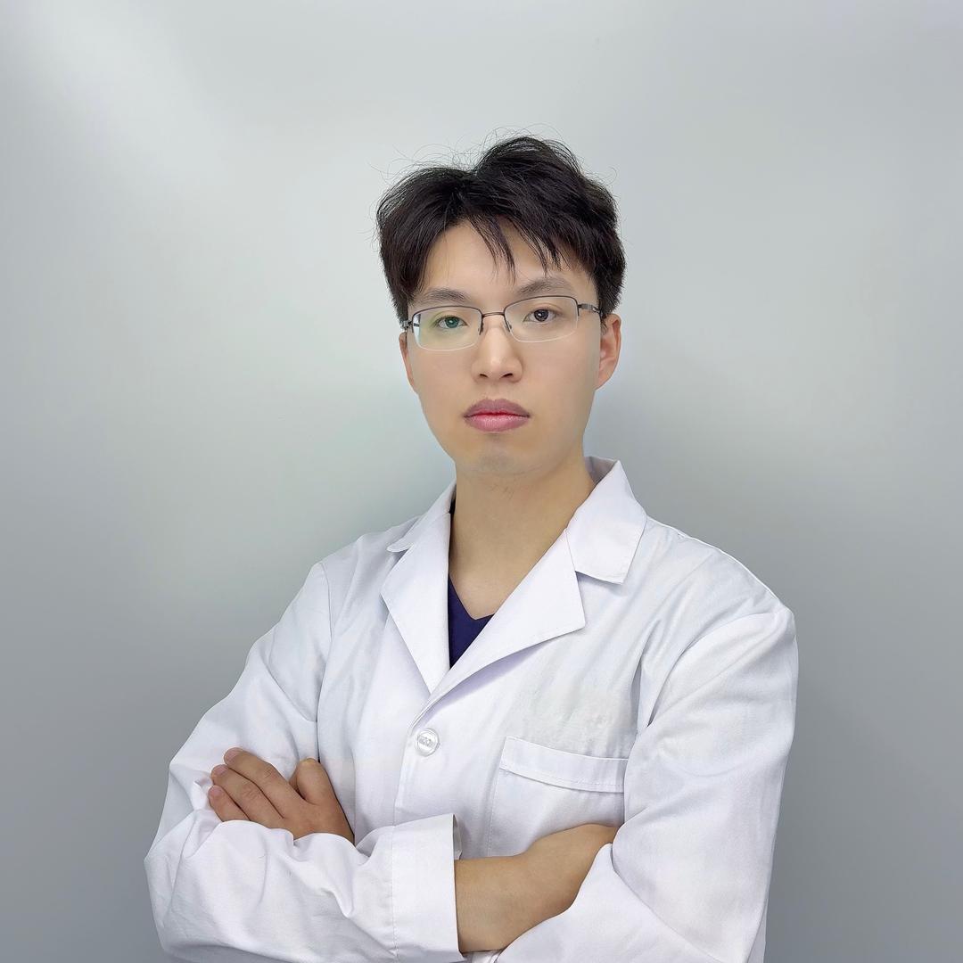 整形医生张蒙蒙