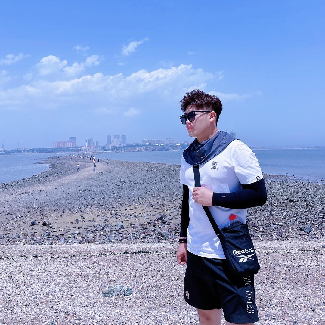 坤坤🏸 射手座