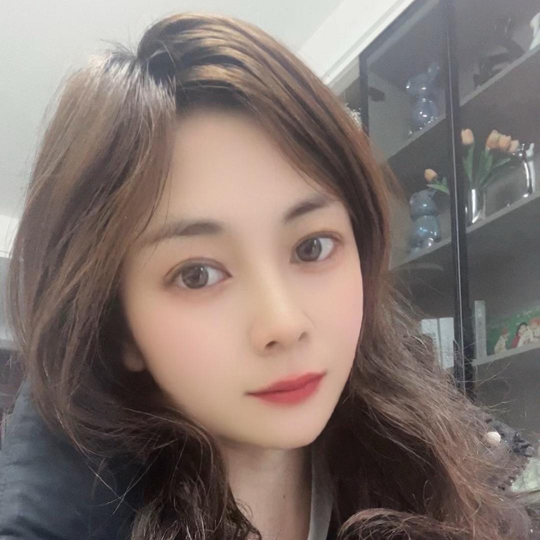 梅💫子🌹