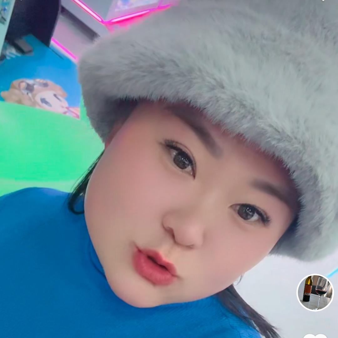胖胖小妞