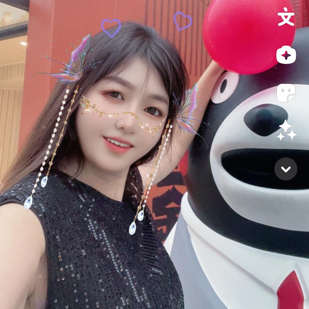 ꧁微笑💞向暖ᝰ꧂