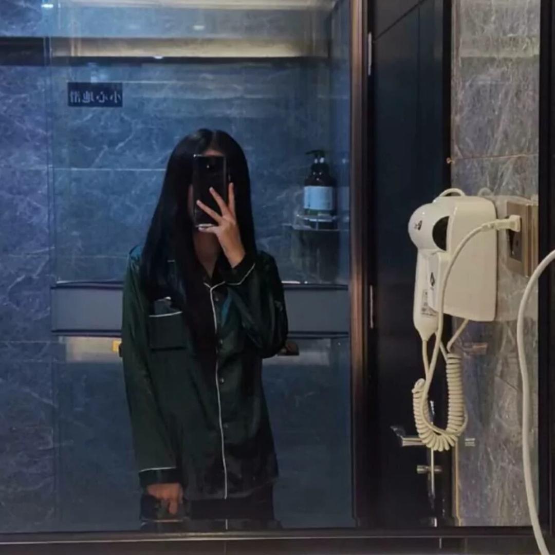冷美女❤️