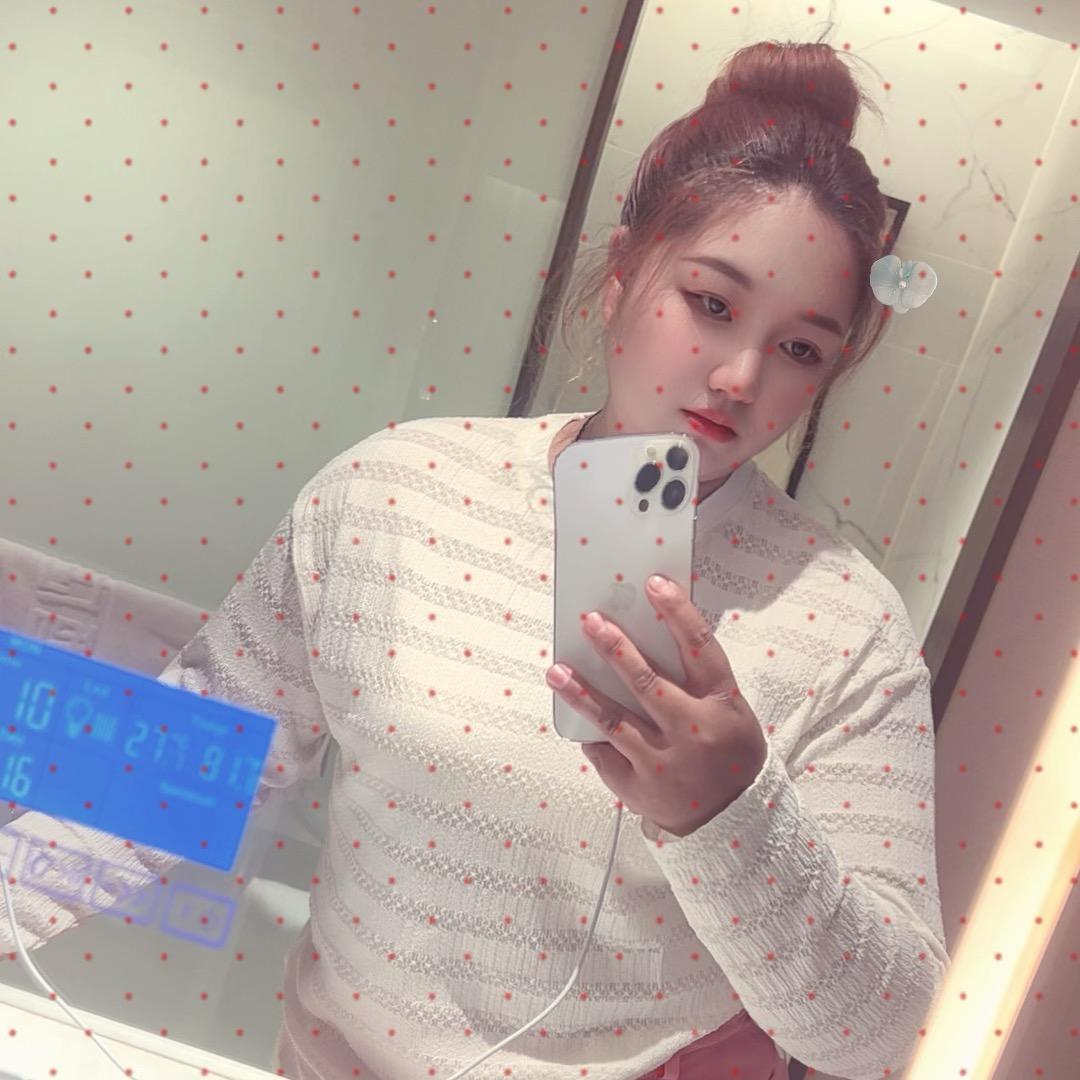 为情所伤的小美💔