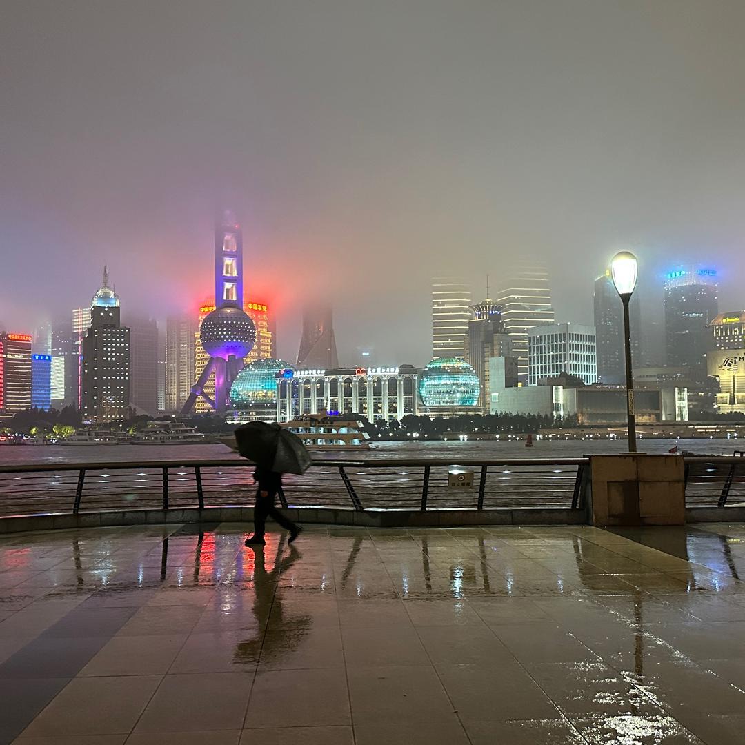 为爱冲锋的勇士，
