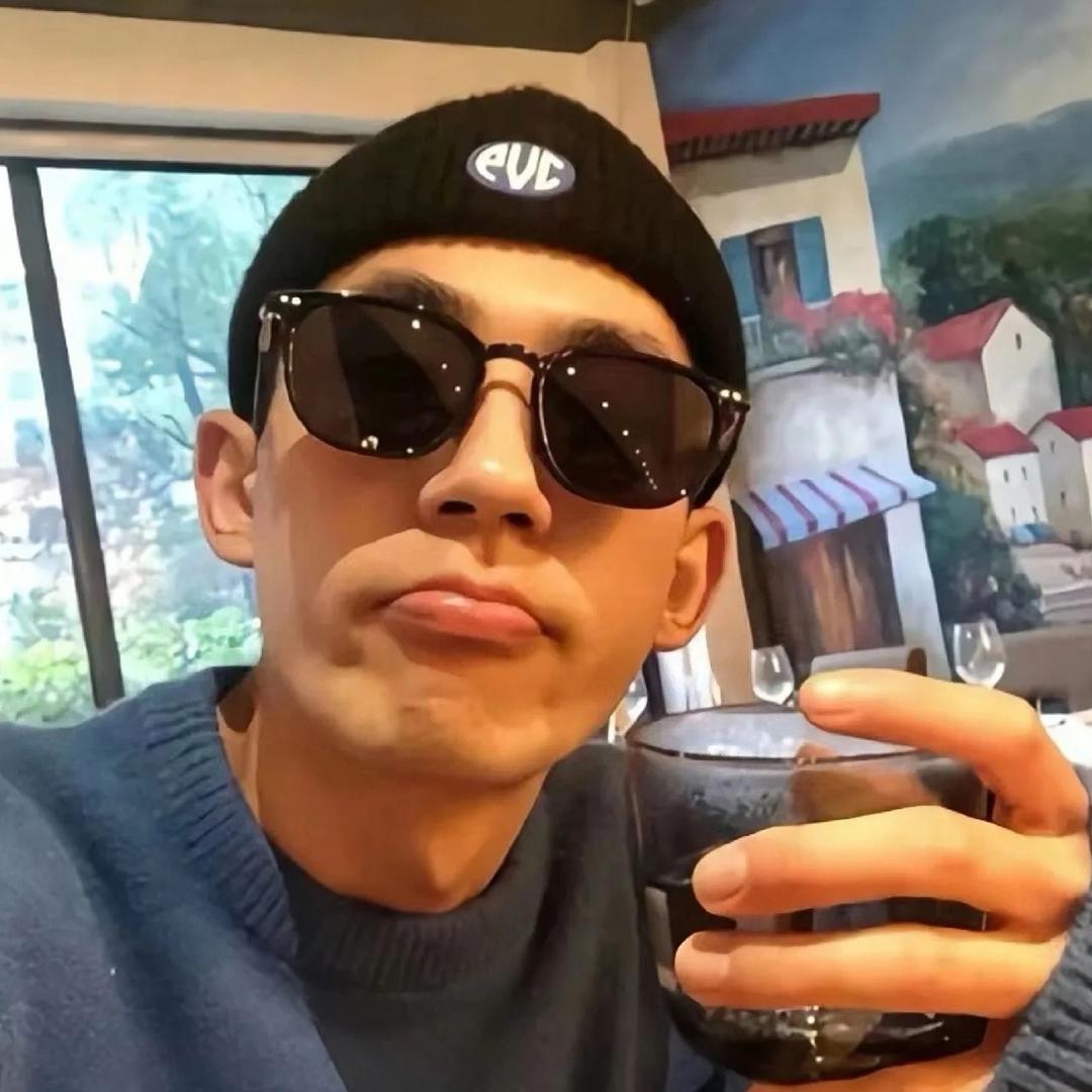 一个爱玩车的运营