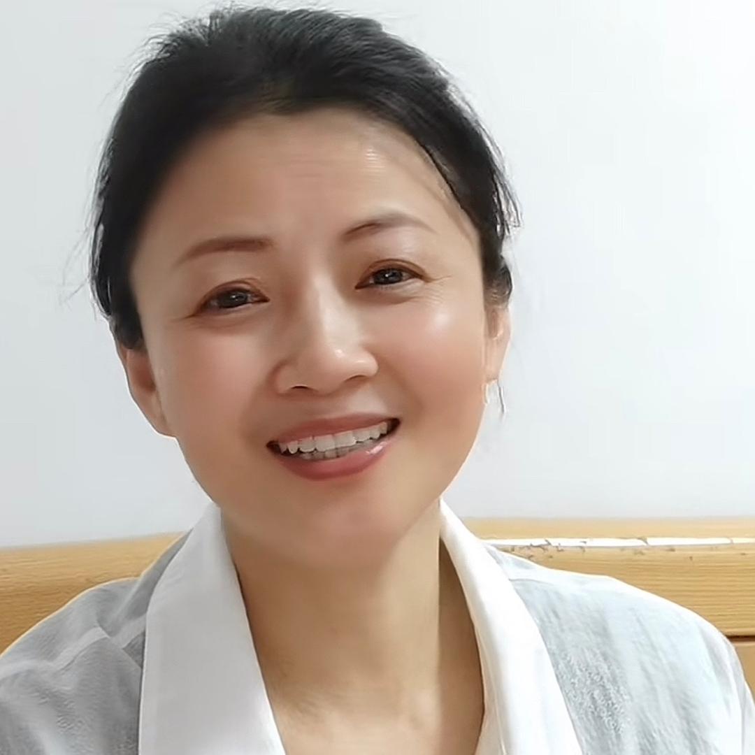 ^小美美莓