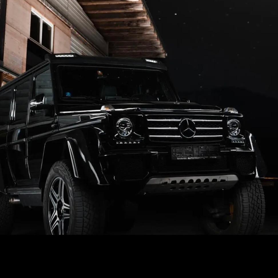 正在努力的小伙