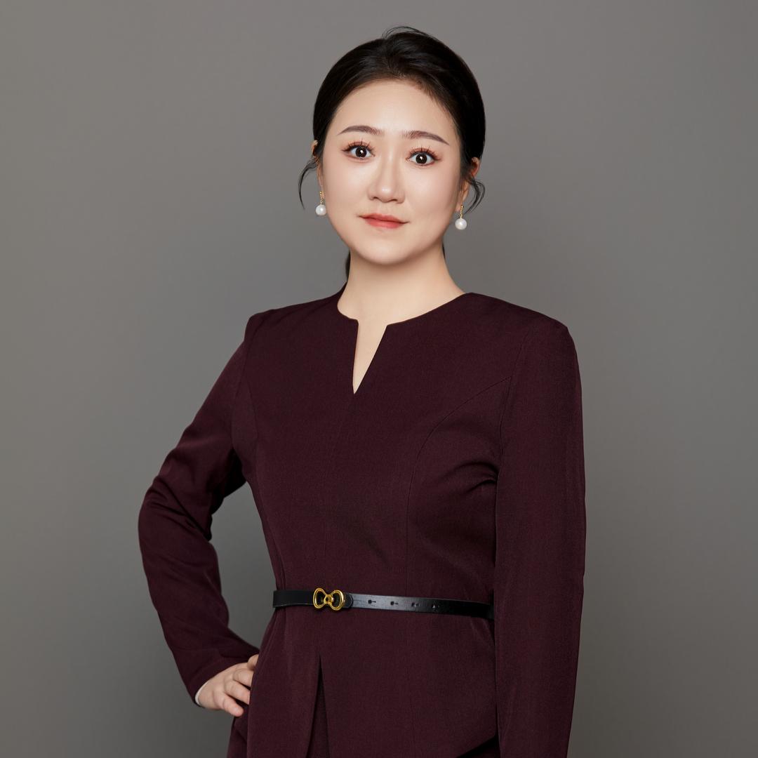 巴中主持人杨耘