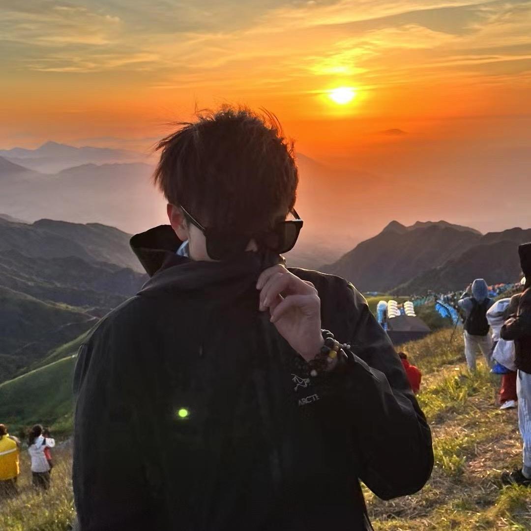 小毅同学/.🏍️