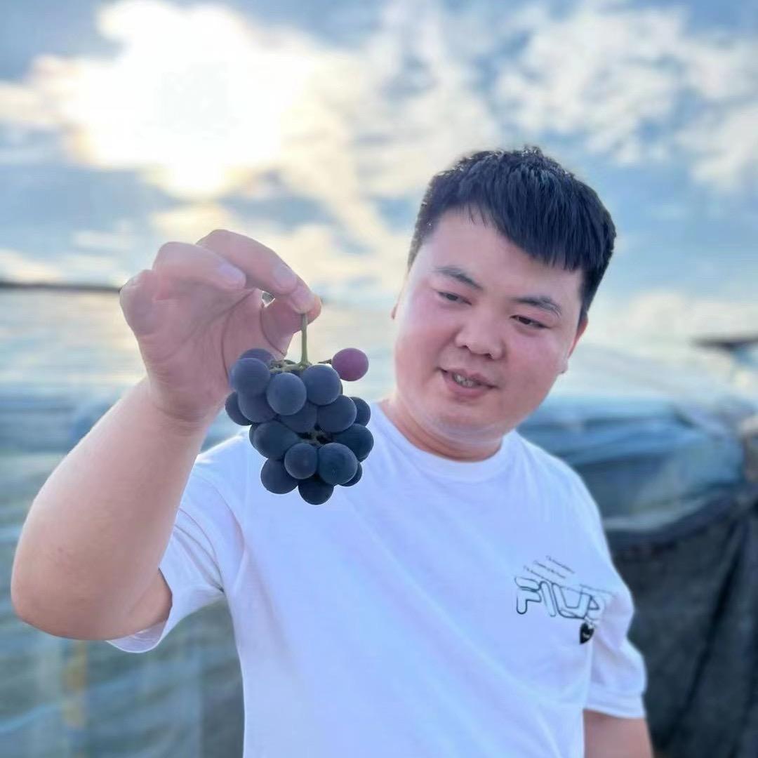 垦山大叔~李广东