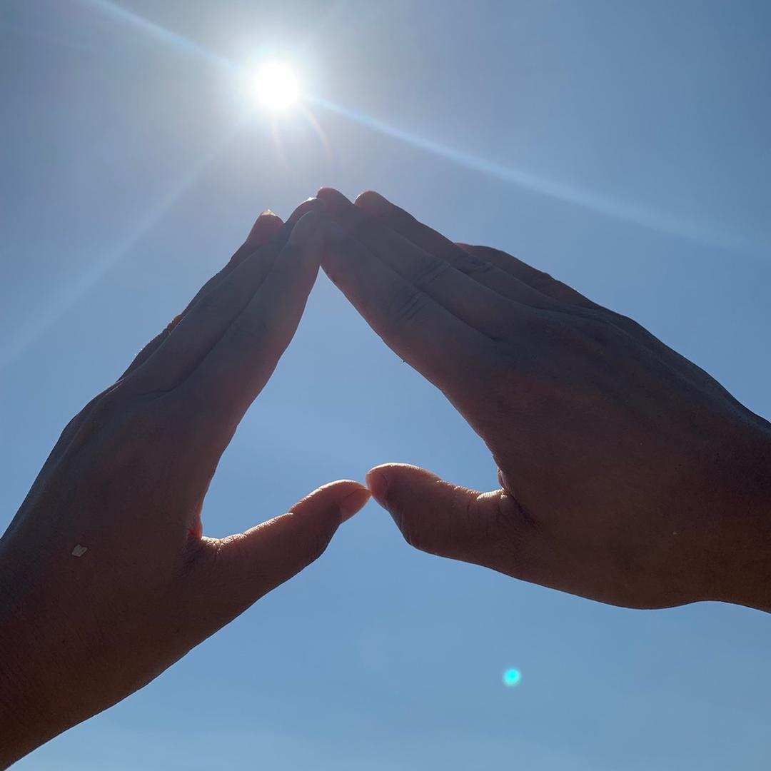 不吃香菜🌿的小姐姐