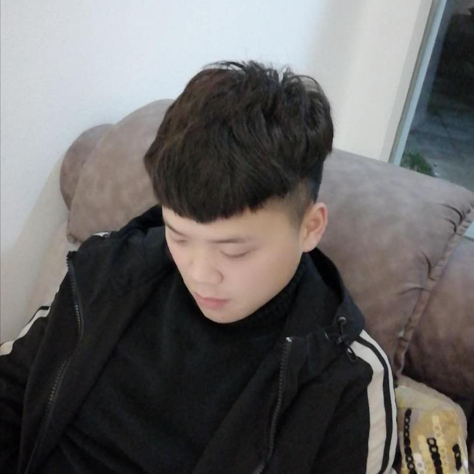 任振威