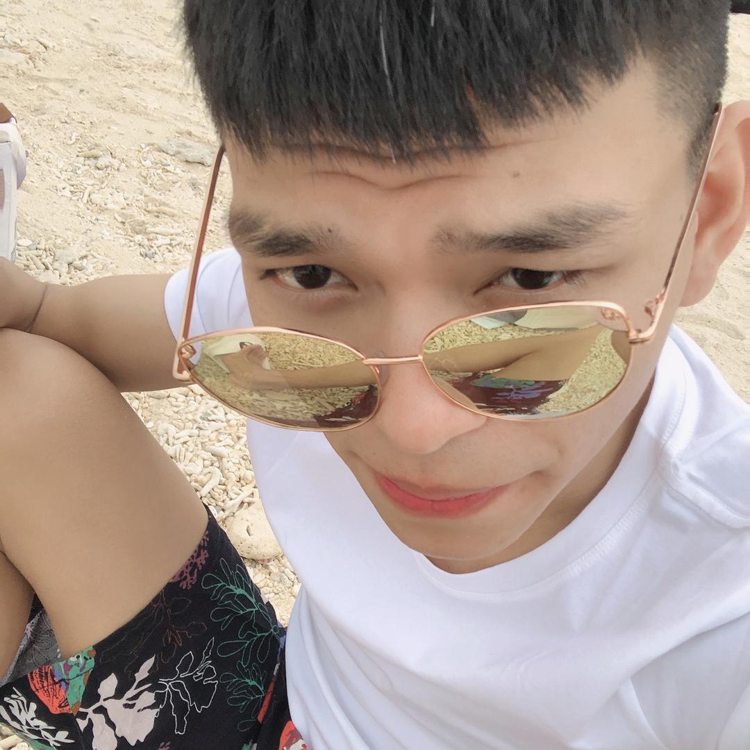 小张睡不醒@