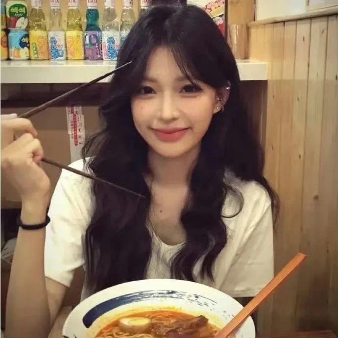 洛葵.