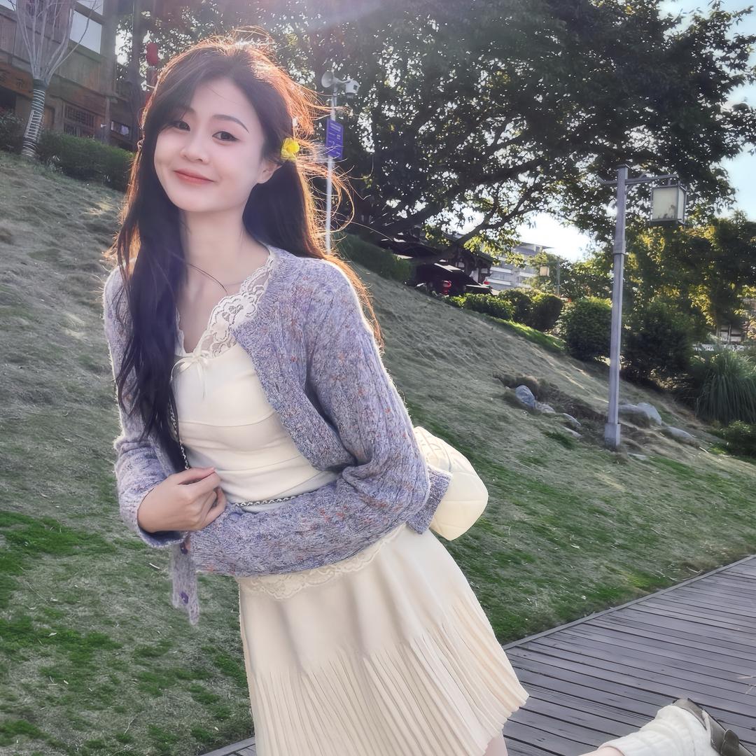 H佳